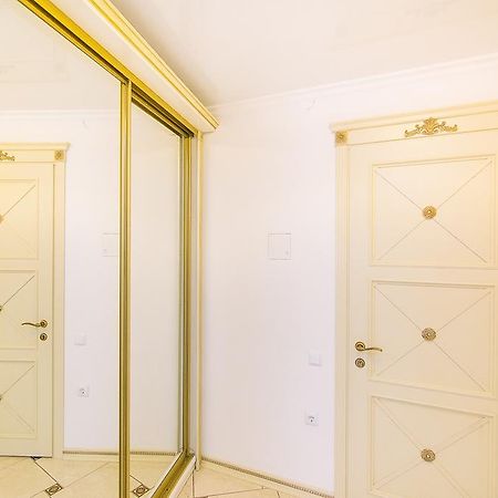 Vip Apartmen Сумы Экстерьер фото