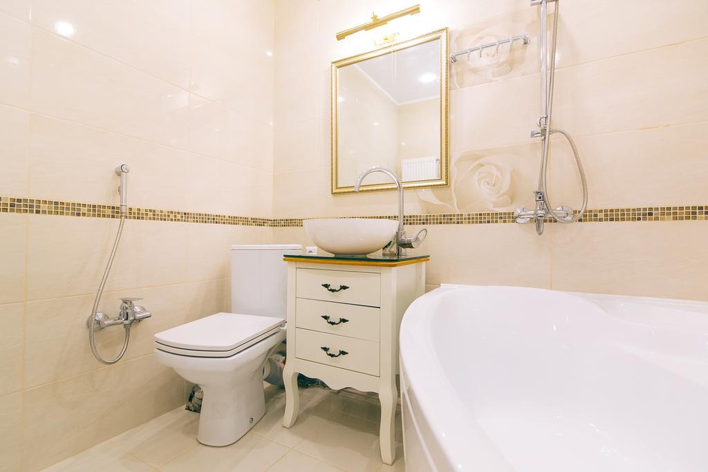 Vip Apartmen Сумы Экстерьер фото